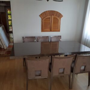 Nyíregyházi családi ház nappalija
