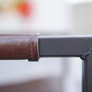 ECM - Corvette étkezőszék