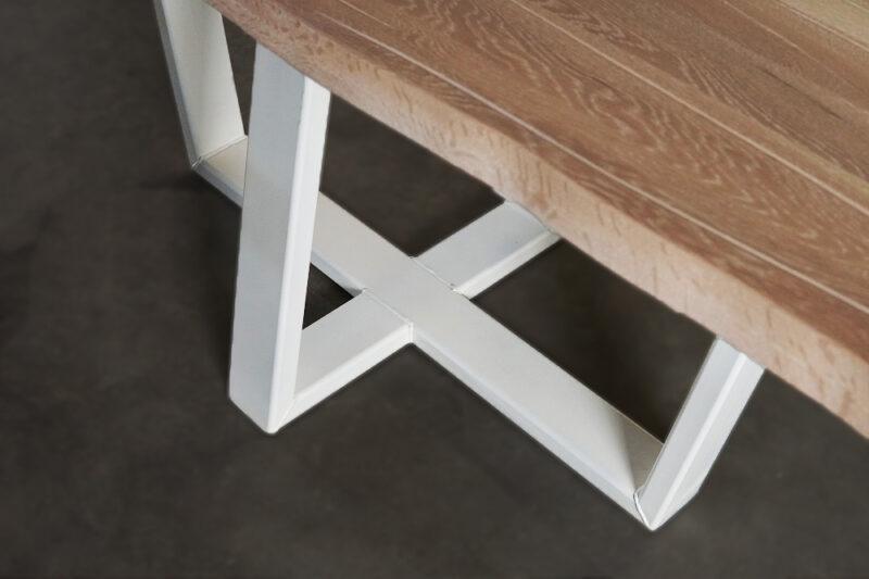 ECM - Lodge étkezőasztal