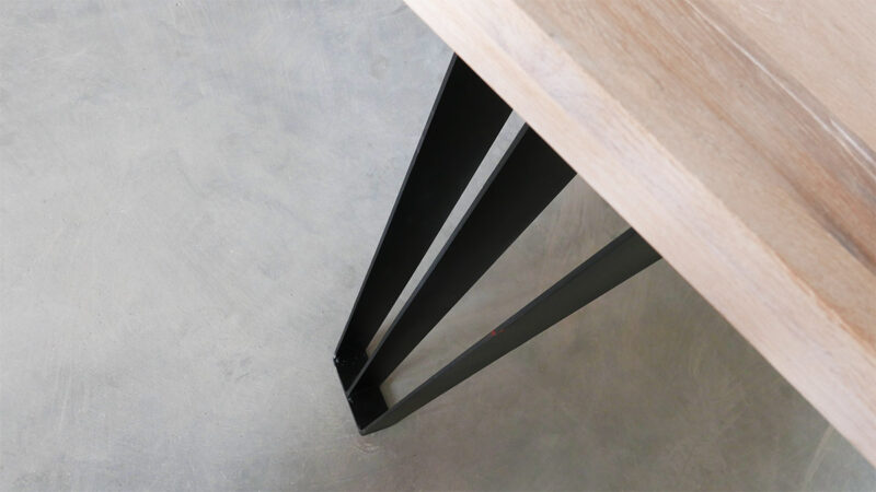 ECM - Tripod étkezőasztal