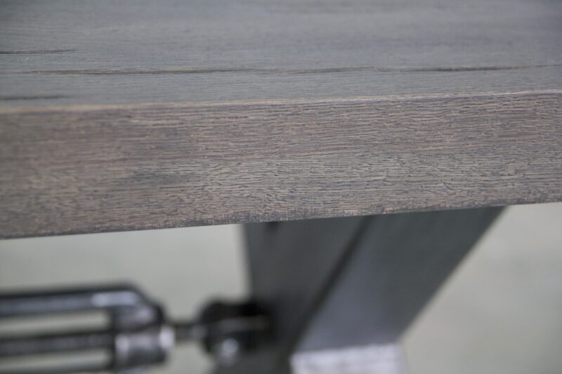 ECM - Xerxes étkezőasztal