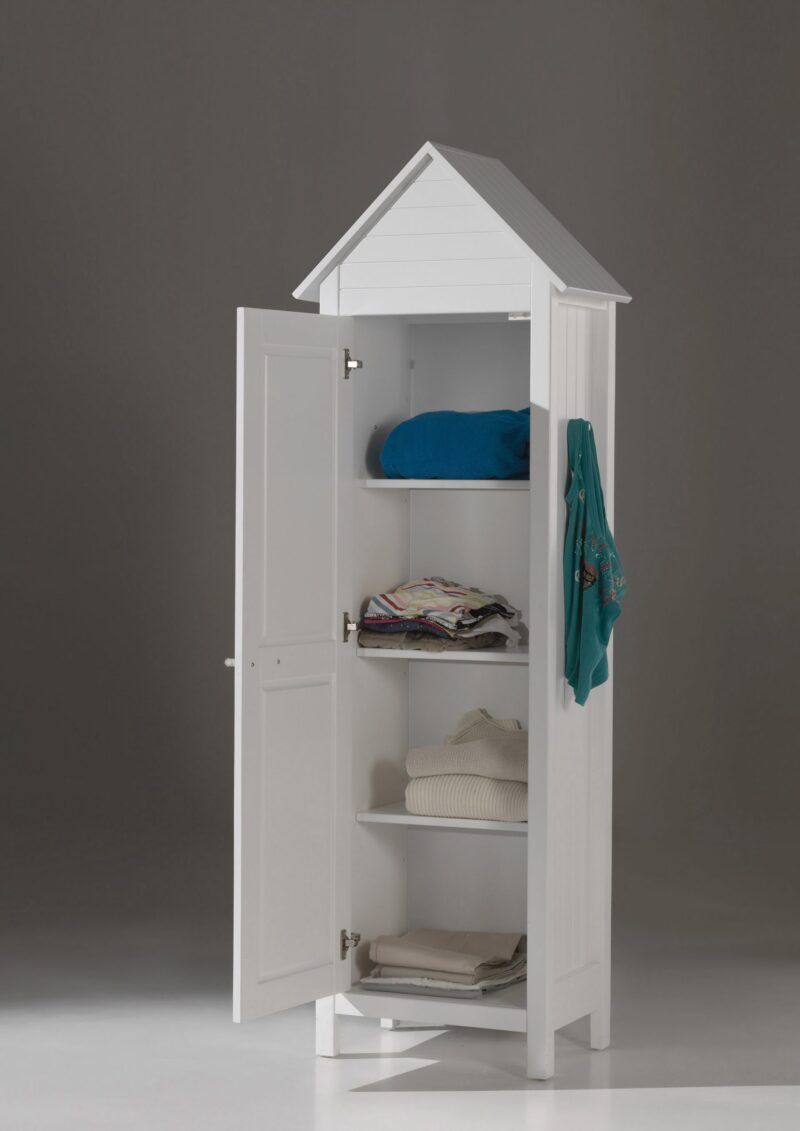 V - Levy emeletes ágy