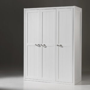 V -- Levy elemes ifjúsági szoba