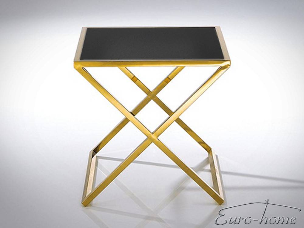 Золотистый стол. Столик золото. Стол с золотыми ножками. Стол раскладной на золотых ножках. Дизайнерский стол с золотыми ножками.