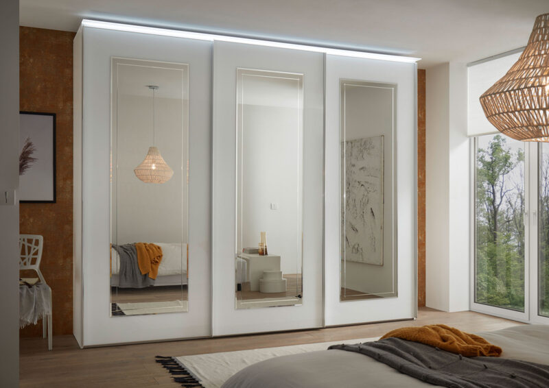 STAUD - Bodega gardróbszekrény