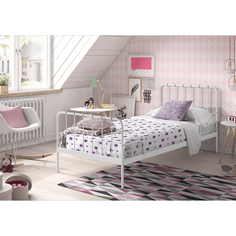 V -- Alic gyerekágy